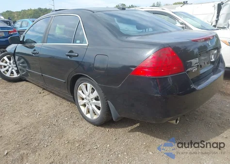 2007 Honda Accord 3.0 Ex из США, поврежденный, VIN 1HGCM66587A030649